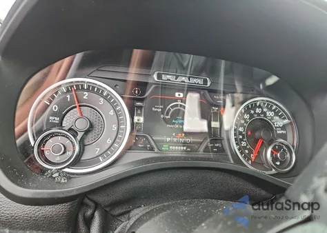 2021 Ram 1500 Laramie из США, поврежденный, VIN 1C6SRFJT2MN636560